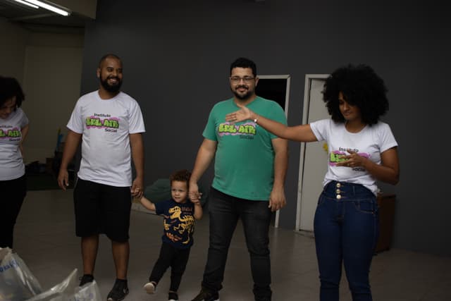 Galeria de fotos referente as ações sociais